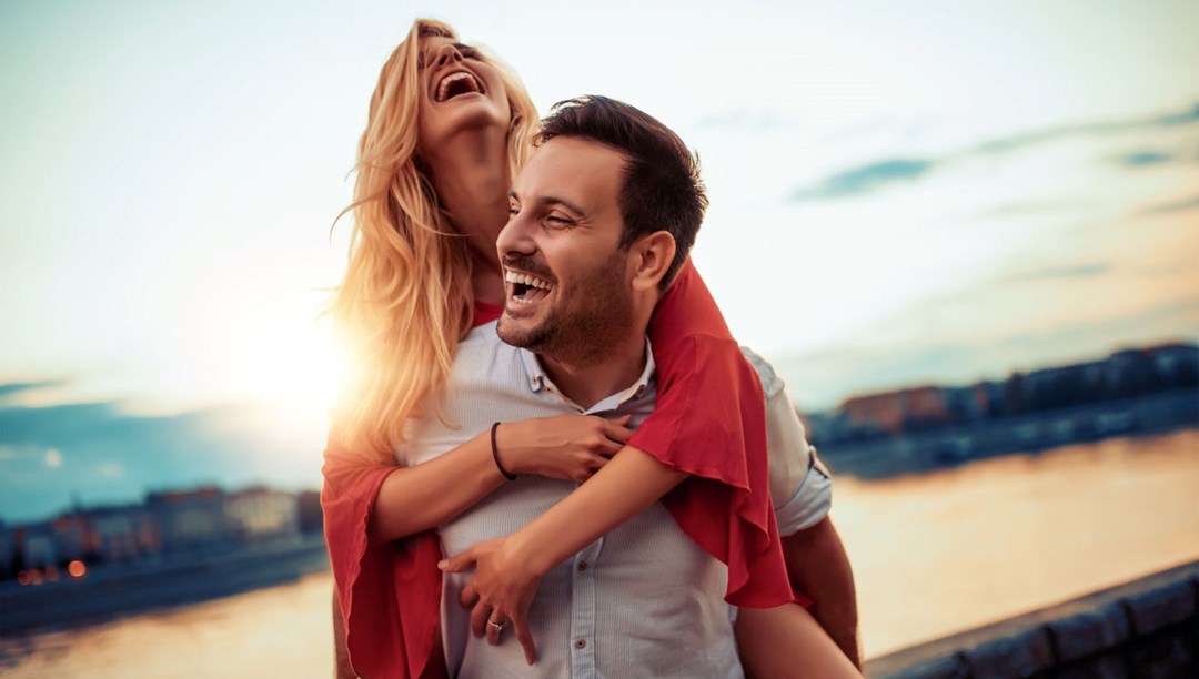 Mutlu çiftlerin 5 basit alışkanlığı Mutlu çiftlerin 5 basit alışkanlığı