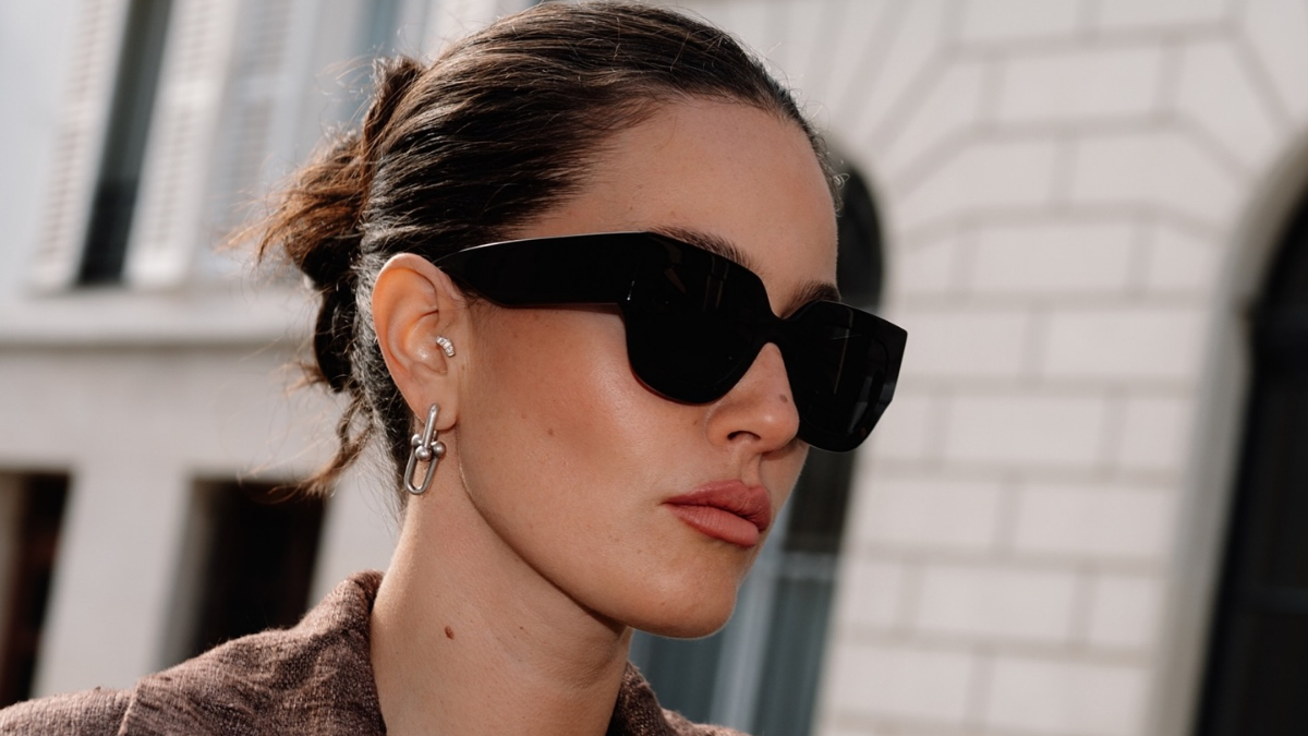 Oyuncu Pelin Akil Paris’e gitti! Pozlarıyla büyüledi