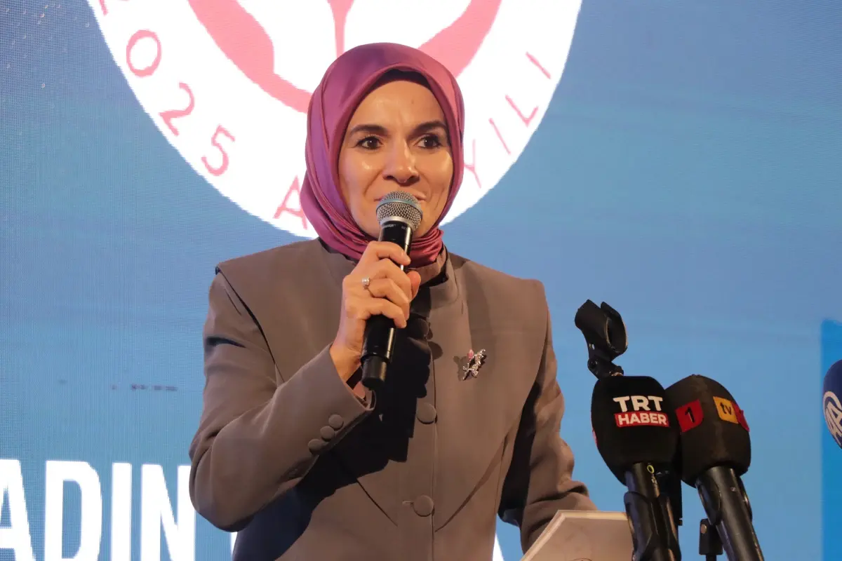 Aile ve Sosyal Hizmetler Bakanı Göktaş, ‘STK’da Kadın Olmak’ Programına Katıldı