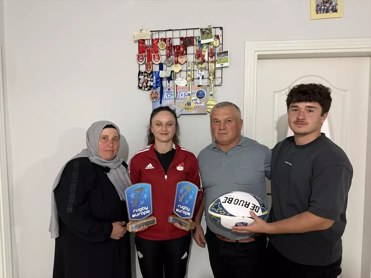 Sedanur Bolat, Ragbi Milli Takımı ile Başarıya Yürüdü