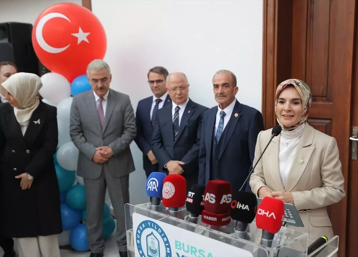 Bakan Göktaş, Kadın ve Aile Merkezinin Açılışında Önemli… Bakan Göktaş, Kadın ve Aile Merkezinin Açılışında Önemli…