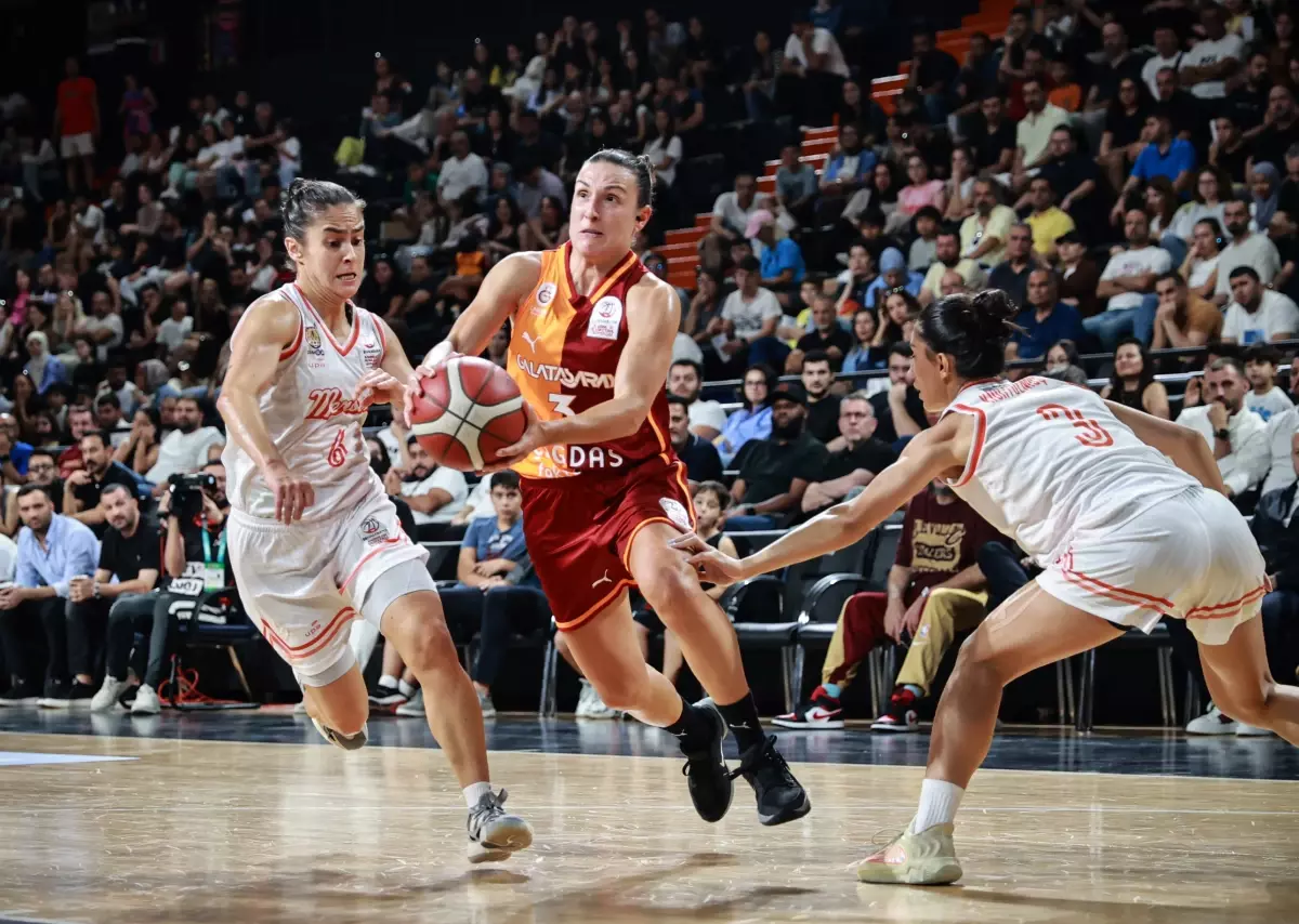 Galatasaray, ÇBK Mersin’i 75-71 ile Geçti Galatasaray, ÇBK Mersin’i 75-71 ile Geçti