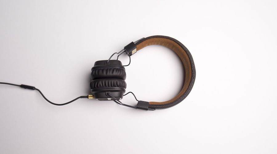 Müzik Dinlemenin Demans Riskini Azaltma Üzerindeki Etkisi Müzik Dinlemenin Demans Riskini Azaltma Üzerindeki Etkisi